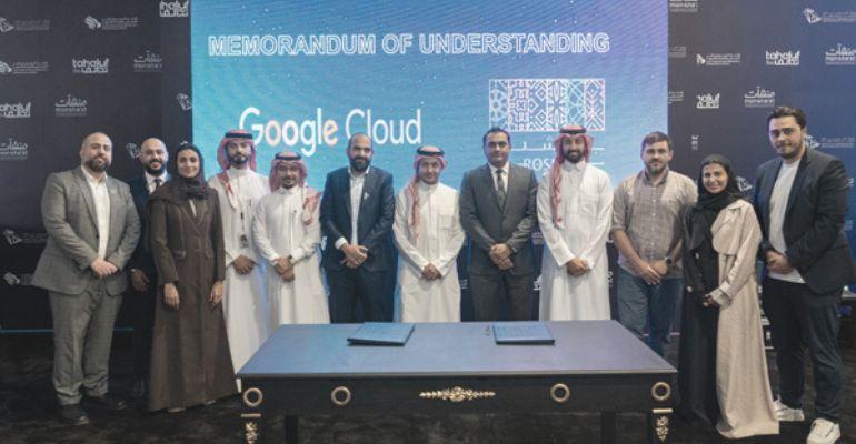 Members of Google Cloud and ROSHN Group upon agreeing to the partnership